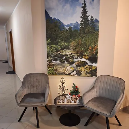 Golemstar Brana Do Vysokych Tatier Apartment *